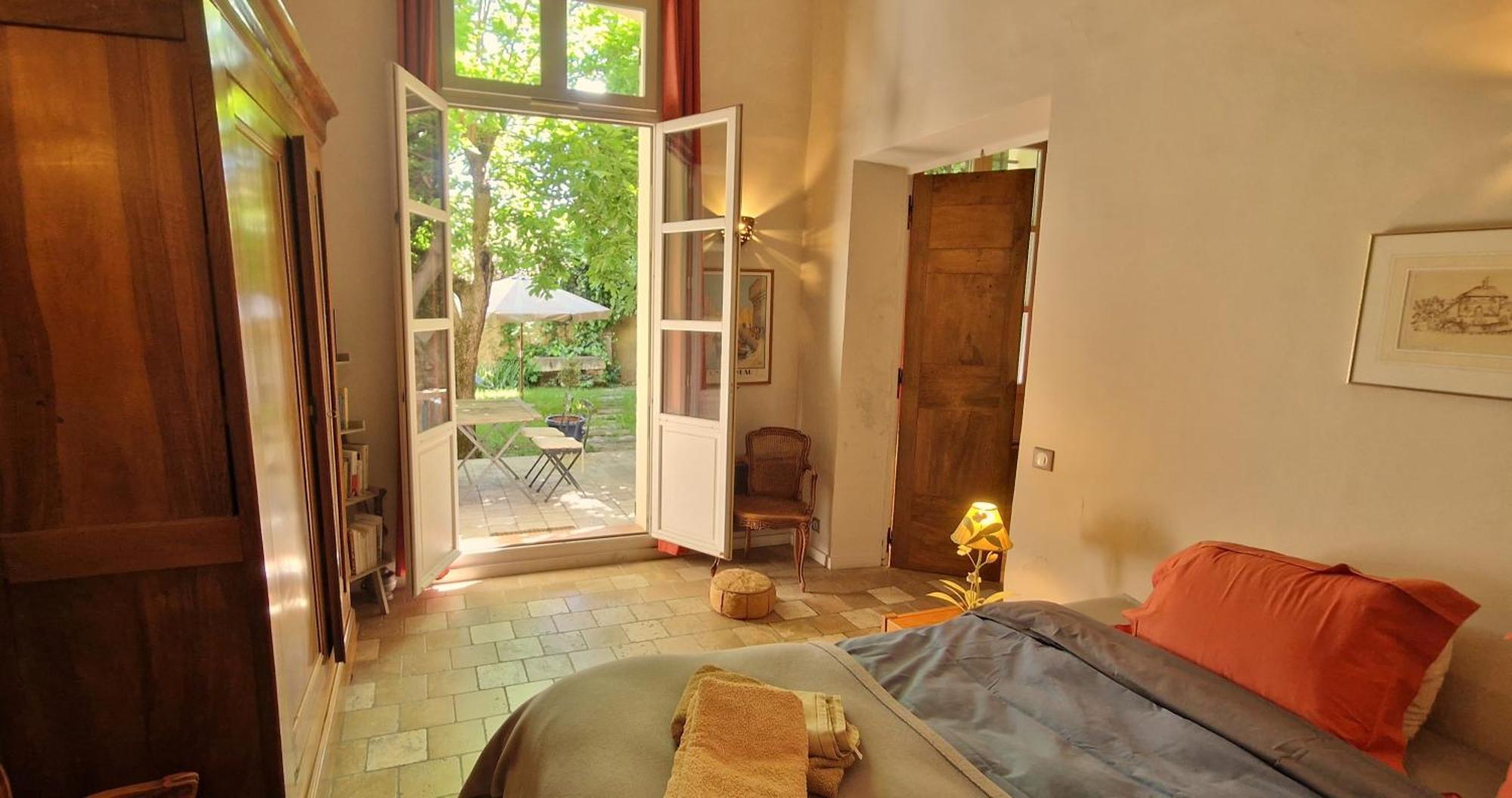 Le Jardin Secret 100M Mairie Apartment Aix-en-Provence Exterior photo